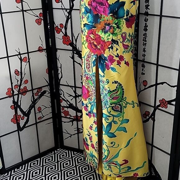 Tony Bowls Paris Cross Bodice Gown - Picture 6 of 15